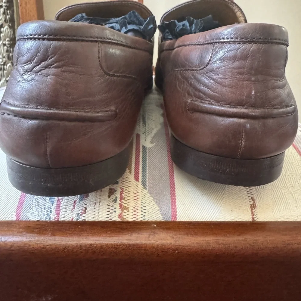 Gucci Jordaan Leather Loafers